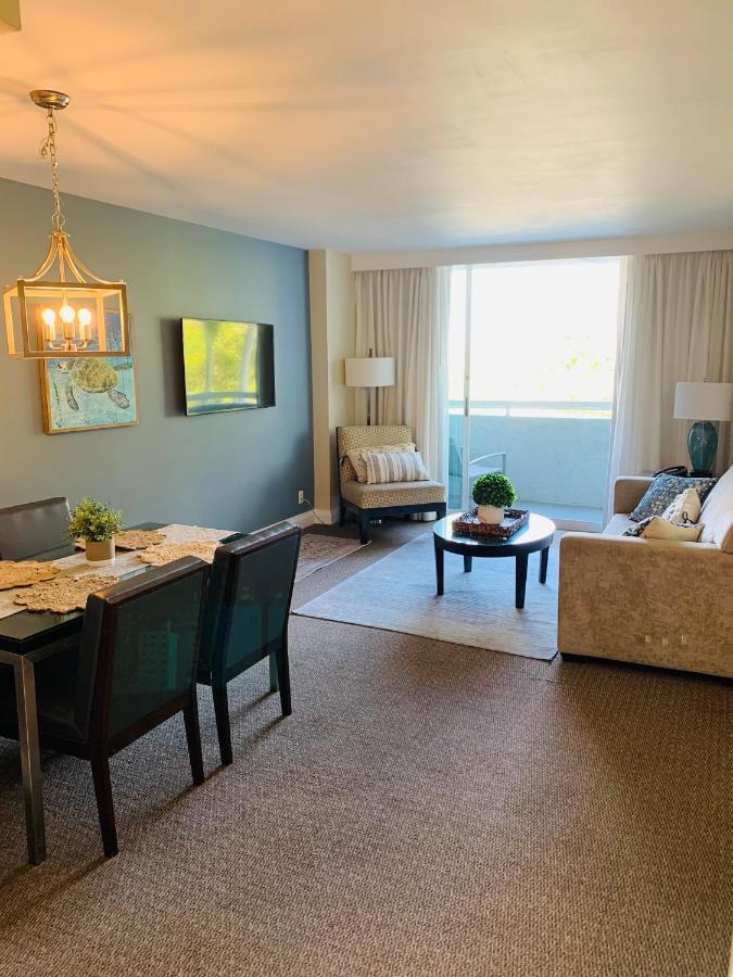 Gallery One - A Doubletree By Hilton Fort Lauderdale
