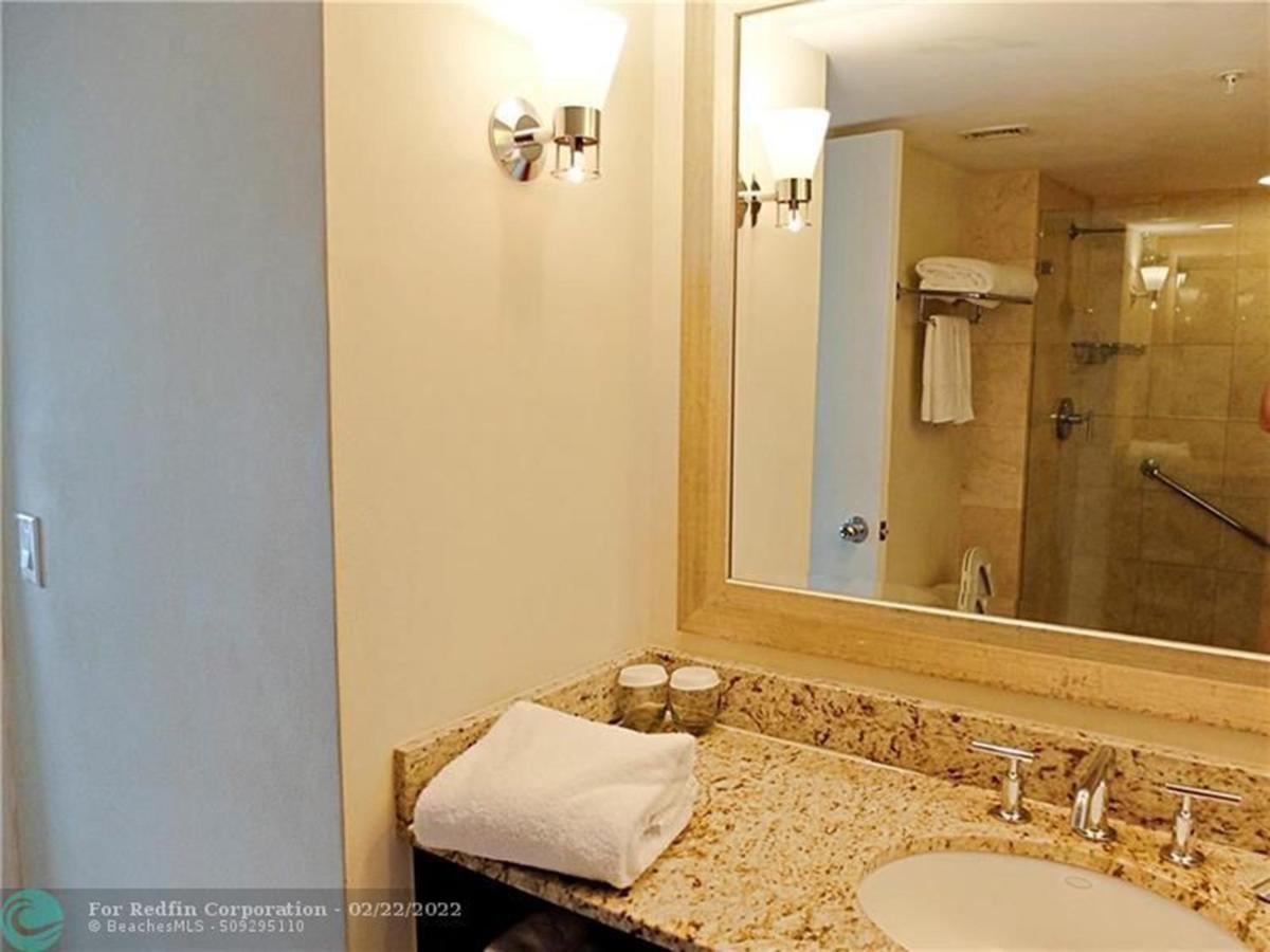Hotel Gallery One - A Doubletree By Hilton Fort Lauderdale