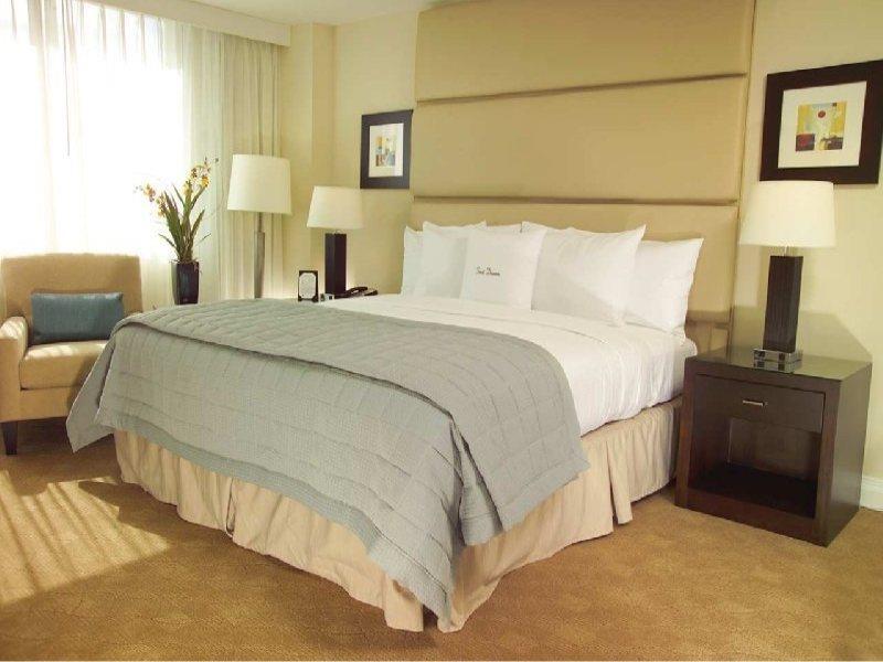 Hotel Gallery One - A Doubletree By Hilton Fort Lauderdale